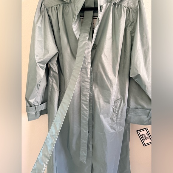 Chic Sage Long Rain Coat with Belt - Picture 3 of 9
